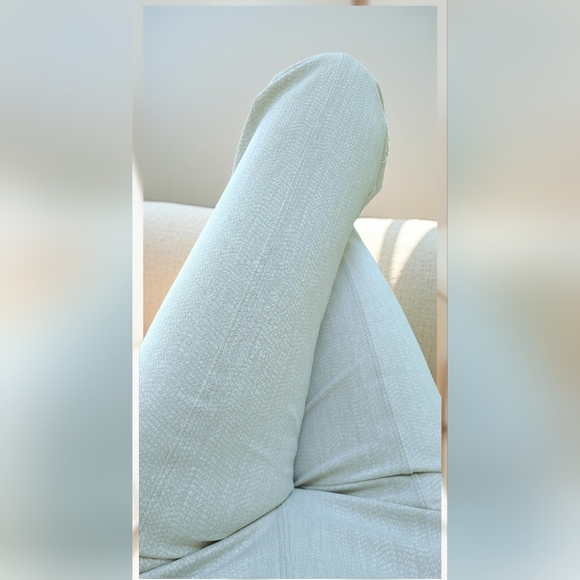 Athleta Stone Colored Slight Flare Pull On Pants Size S - Picture 5 of 9